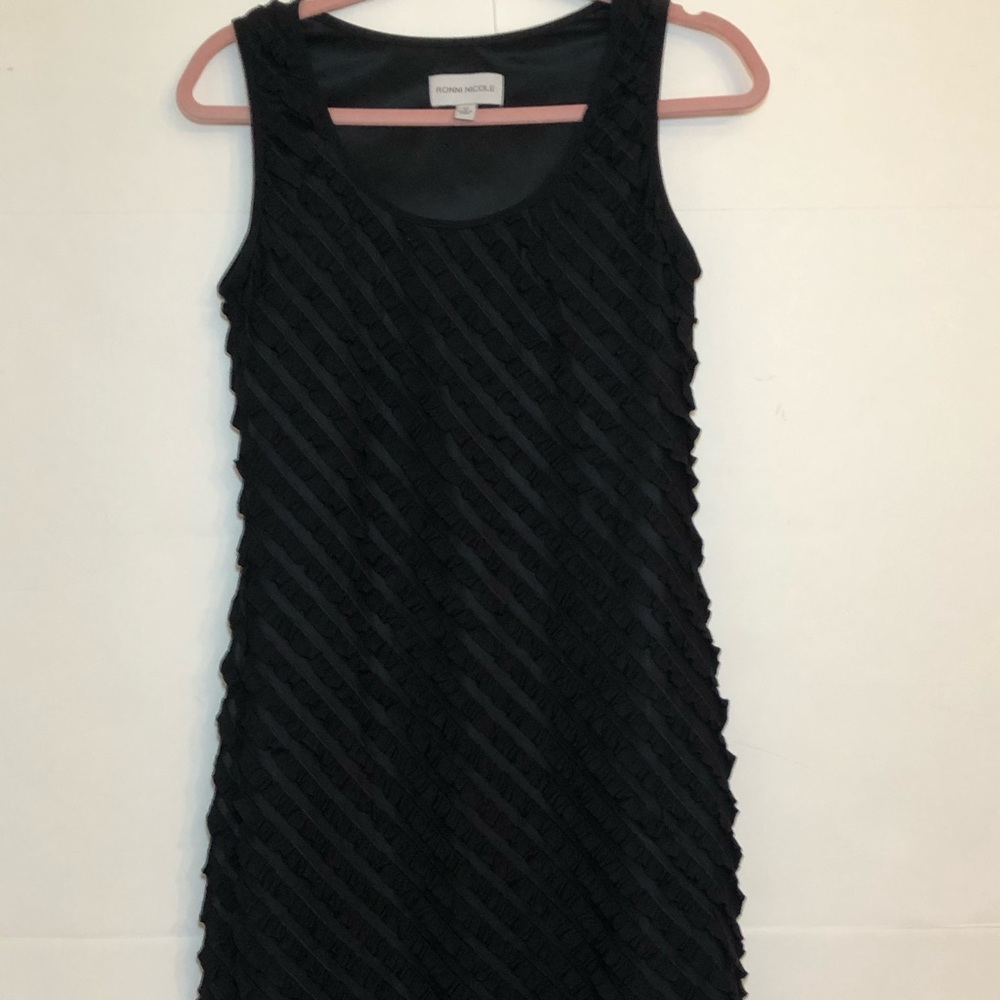 Ronni Nicole Black ruffle dress. Sz 10
